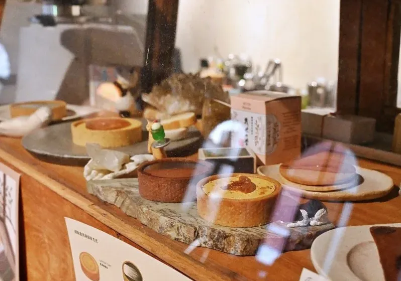 kham-pha-quan-ca-phe-an-minh-giua-long-hai-phong-senmi